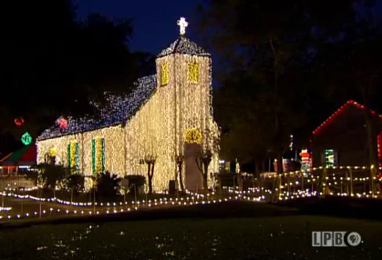 Acadian Village Christmas